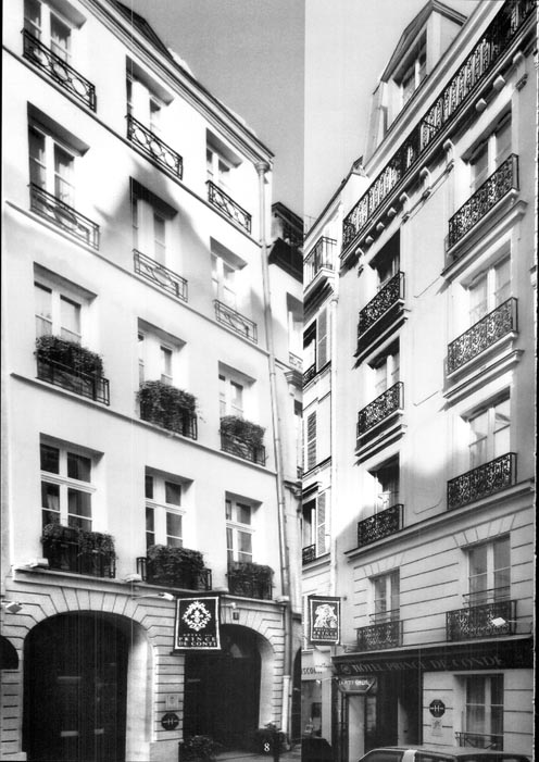 Photo n°008 du livre IMMEUBLES 1988-2002 par Dominique Dutreix