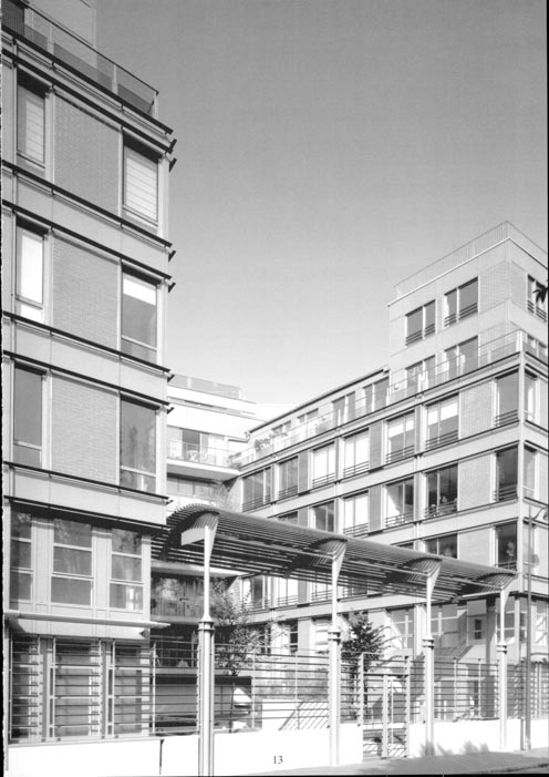 Photo n°013 du livre IMMEUBLES 1988-2002 par Dominique Dutreix