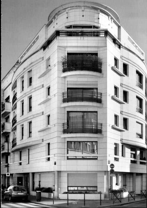 Photo n°121 du livre IMMEUBLES 1988-2002 par Dominique Dutreix